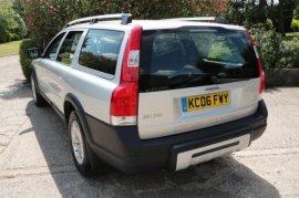 Volvo XC70 2.4