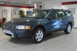 Volvo XC70 2.4
