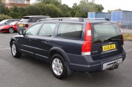 Volvo XC70 2.4