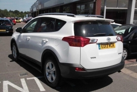 Toyota RAV4 D-4D Invincible