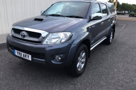 Toyota Hilux 3.0 D-4D Invincible