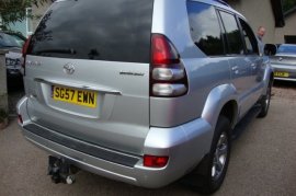 Toyota Landcruiser 3.0 D-4D Invincible