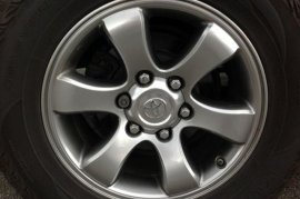 Toyota Landcruiser 3.0 D-4D 173 INVINCIBLE