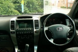 Toyota Landcruiser 3.0 D-4D Invincible