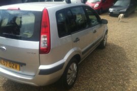 Ford Fusion 1.4