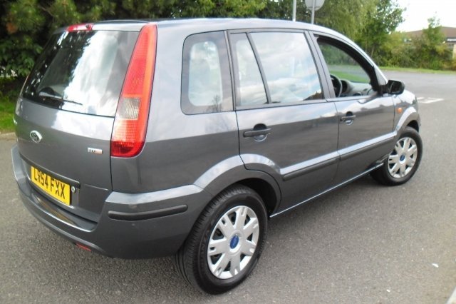Ford Fusion 1.4
