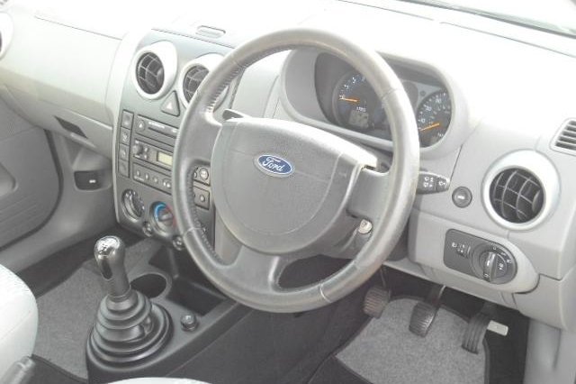 Ford Fusion 1.4