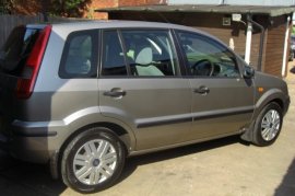 Ford Fusion 1.4