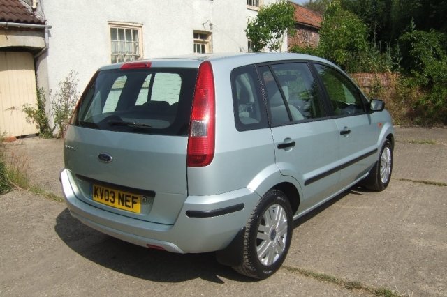 Ford Fusion 1.6