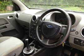 Ford Fusion 1.4