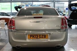 Chrysler 300C 3.0 V6 CRD Limited