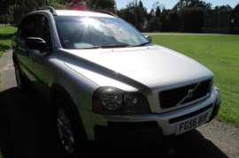 Volvo XC90 2.4