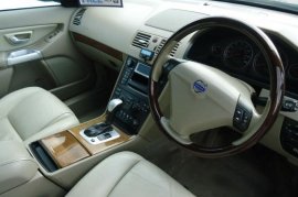 Volvo XC90 2.4