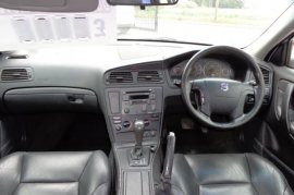 Volvo V70 2.3