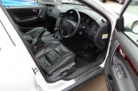 Volvo V70 2.3