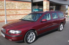 Volvo V70 2.4