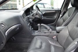 Volvo V70 2.4