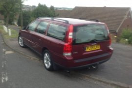 Volvo V70 2.4