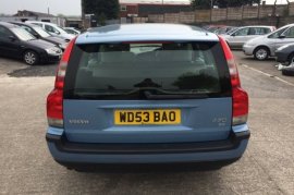 Volvo V70 2.4