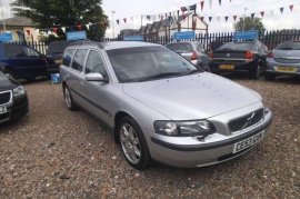 Volvo V70 2.4