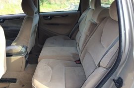 Volvo V70 2.4