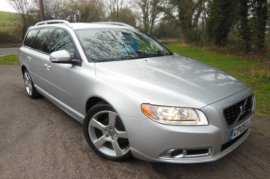 Volvo V70 2.0