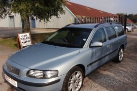 Volvo V70 2.4