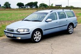 Volvo V70 2.4