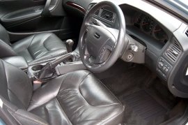 Volvo V70 2.4