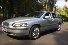 Volvo V70 2.4