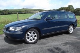 Volvo V70 2.4