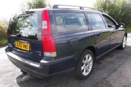 Volvo V70 2.4