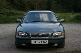 Volvo V70 2.4
