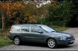 Volvo V70 2.4