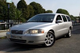 Volvo V70 2.4