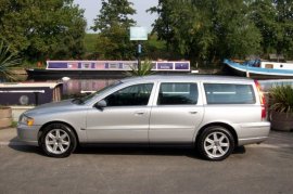 Volvo V70 2.4