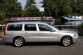 Volvo V70 2.4