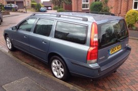 Volvo V70 2.4