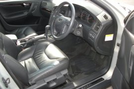 Volvo V70 2.4