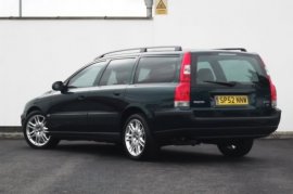 Volvo V70 2.4
