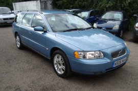 Volvo V70 2.4