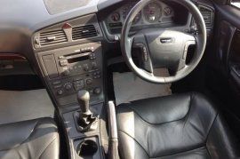 Volvo V70 2.4