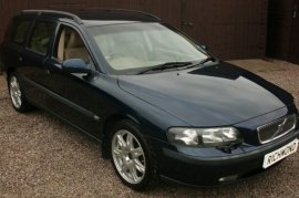 Volvo V70 2.4