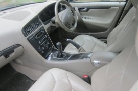 Volvo V70 2.5