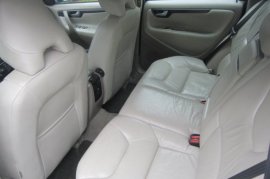 Volvo V70 2.5