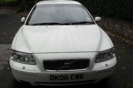 Volvo V70 2.3