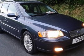 Volvo V70 2.4