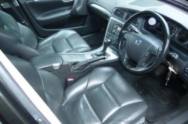 Volvo V70 2.4