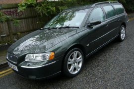 Volvo V70 2.4