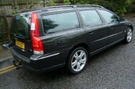 Volvo V70 2.4